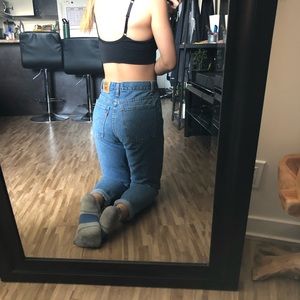 Levi’s high waisted mom jeans